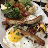 Vier Ecken Seasonal Pizza Comida