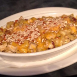 Cam's Eatery Comida
