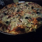 Pizzeria De La Casa food
