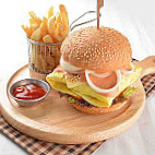Lanct Burger Medan Selera Wakaf food