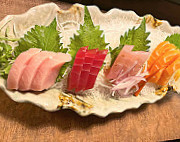 Crazy Rock'n Sushi food
