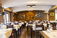 Restaurante Mestre Afonso inside