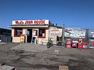 Red's Java House outside