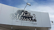 Bella Massa Delicatessen inside