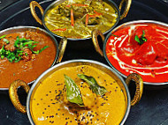 Gourmet Curry Hut food