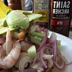 Mariscos Golosito food