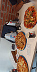 Domino's Pizza Atocha 64 food