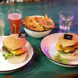 Netherworld Comida