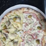 D'lima Pizzaria Nourriture