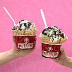 Cold Stone Cremery food