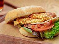 Burger Papa Ainul (bandar Teknologi) food