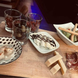 La Table De Comida