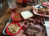 Doc's Smokehouse And Craft food