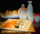 Ono Sushi food