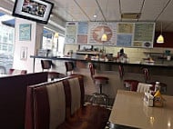 Jones Original American Diner inside