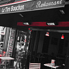 Le Tire-bouchon inside