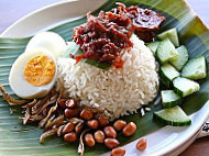 Nasi Lemak Kukus Ampang inside