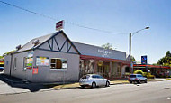 Blue Bell outside