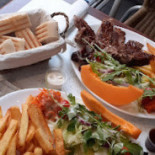 Nimoasis Comida