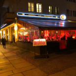 Plusminusnull -0) Restaurant Bar Lounge Comida