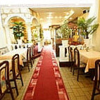 Restaurant Zorbas inside