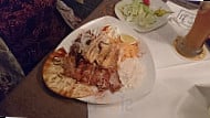 Griechische Taverne Naussa food
