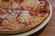Pizzeria Garda food