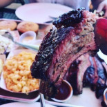 Hog Wild -b-que Comida