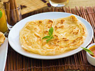 Azeem Roti Naan Tandoori House (pr) food