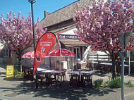 Café Des Sports outside