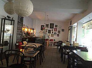 Cafe Clara inside
