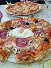 Pizzeria Da Zio Franco food