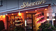 Shezan Indisches Restaurant outside