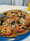Domino's Pizza Reyes Leoneses food
