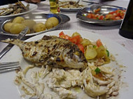 O Rei Do Peixe Assado food