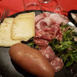 Le Tinto Comida