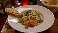 Bellini's Restauran food