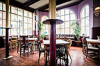 The Roebuck inside