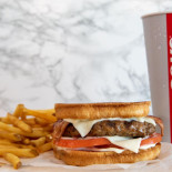 Hardee's Comida