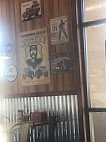 Dickey's Barbecue Pit inside