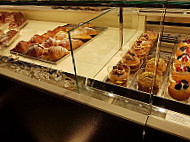 Tiri Bakery Caffe food