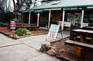 Glenrowan Dad Dave's Billy Tea Rooms Accommodation inside