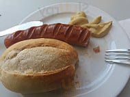 Schwaneninsel food