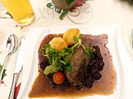 Schanzentisch food