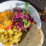 Treeline Kitchen Comida