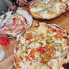 Pizzeria Domino La Plagne food