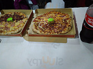 Telepizza Puerta Del Vado food