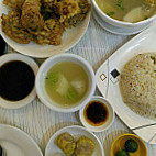 Palmera Dimsum House food