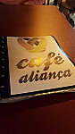 Cafe Alianca inside