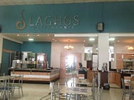 Laghos Restaurante inside